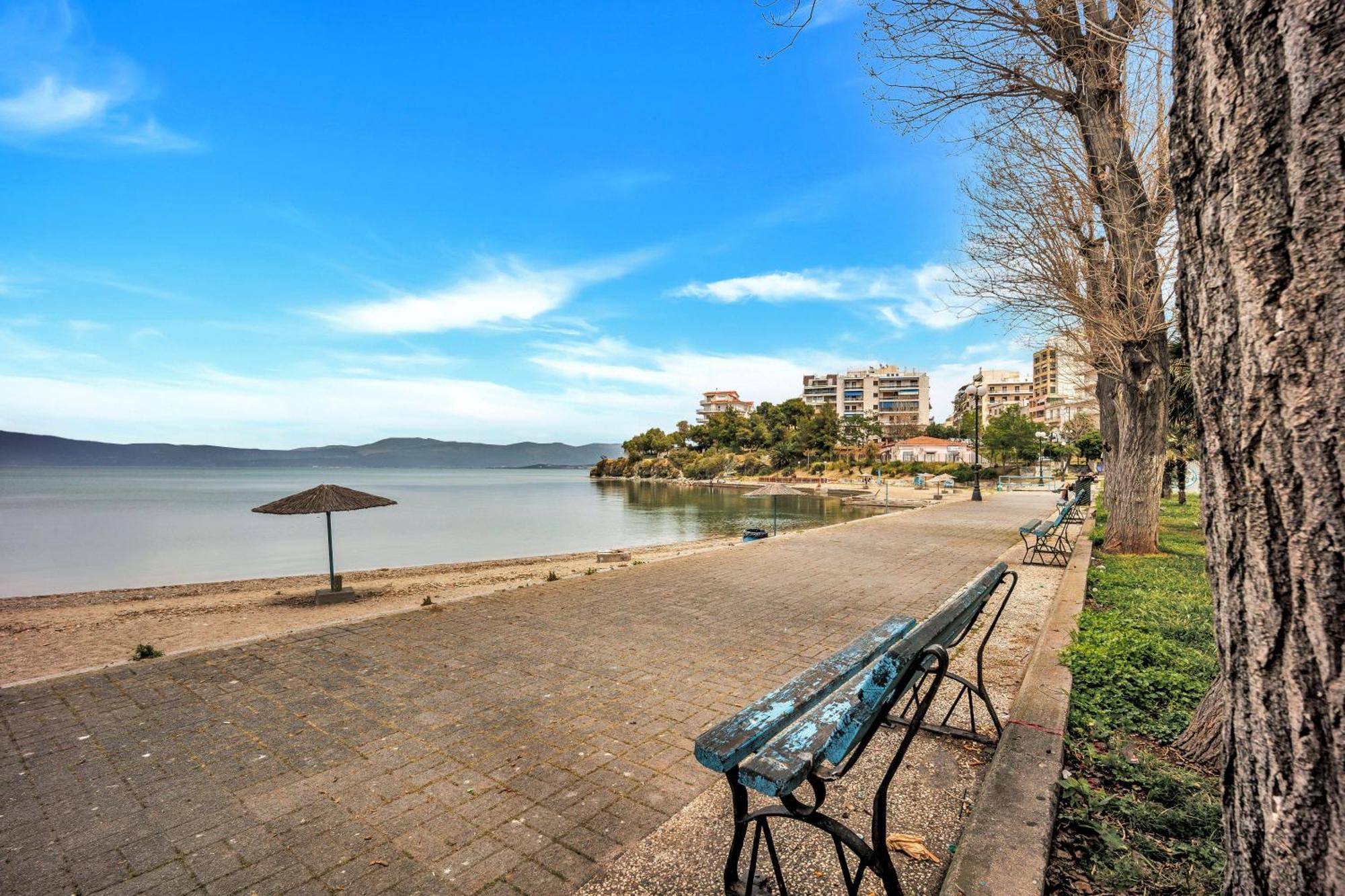 Chalkís Fabulous Central Apartment Close To The Sea! מראה חיצוני תמונה